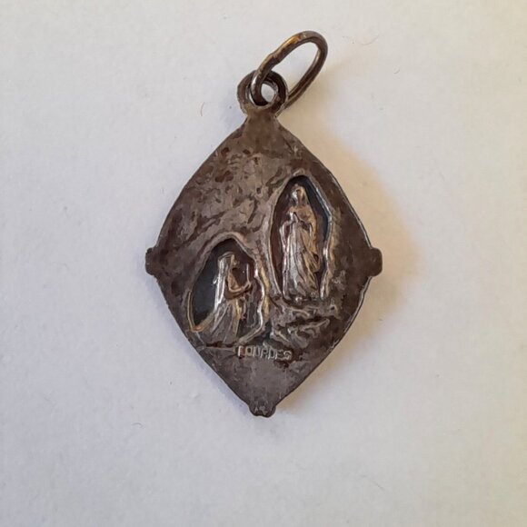 Vintage Virgin Mary Charm Blue Enamel Pendant Silver Tone Christian Lourdes - Picture 5 of 11